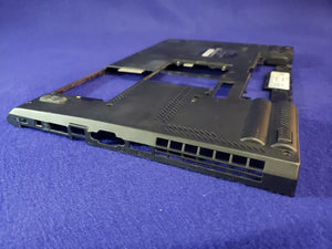 GENUINE LENOVO THINKPAD W520 BOTTOM BASE COVER 04W1673 GRADE C - Honeybee-Technologies
