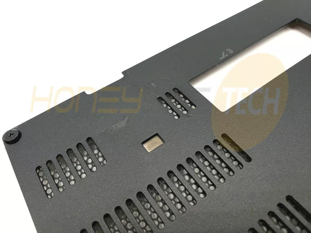 GENUINE LENOVO THINKPAD P50 LAPTOP BOTTOM BASE BIG DOOR COVER 00UR804 GRADE A - Honeybee-Technologies