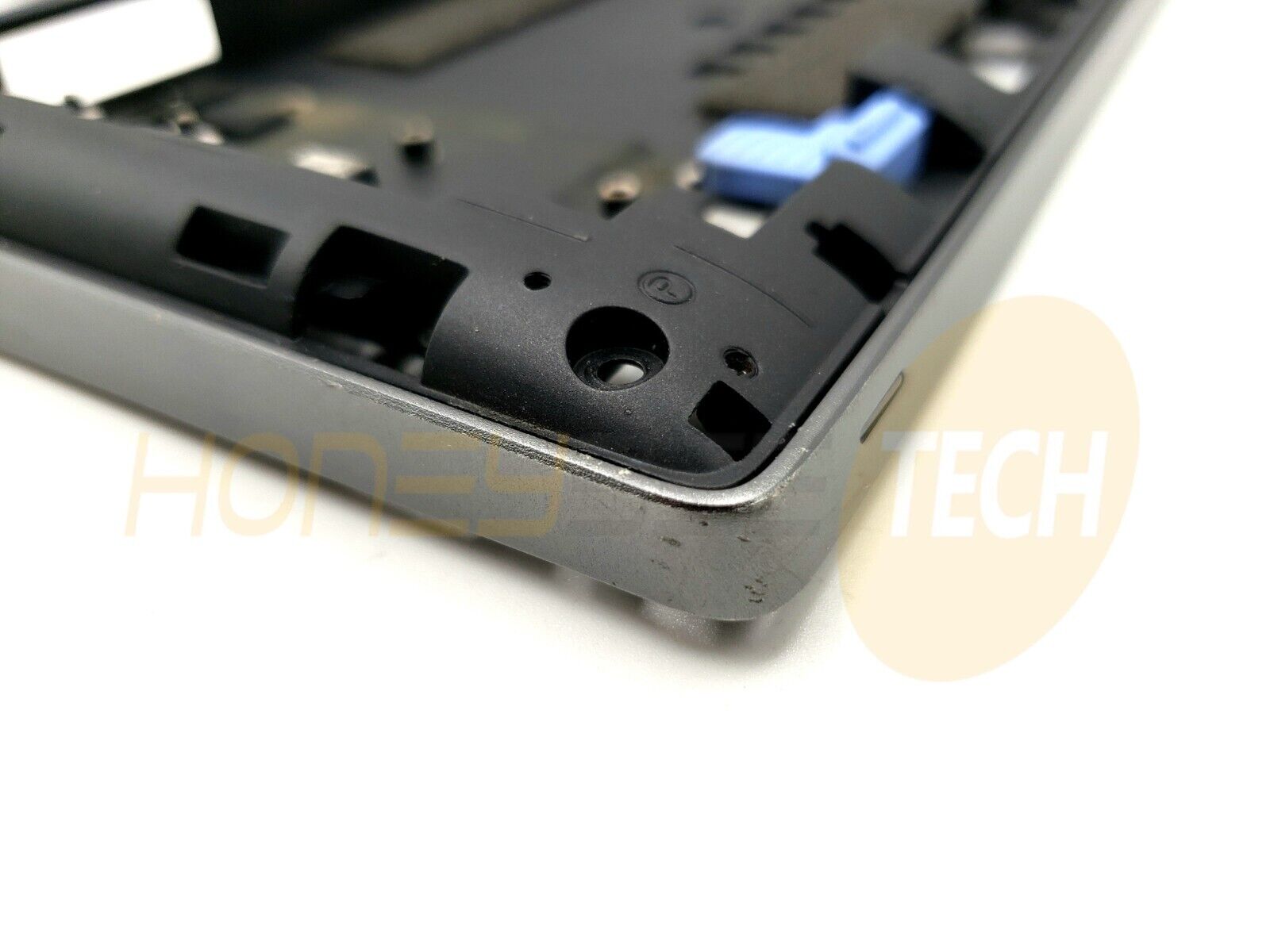 GENUINE DELL PRECISION 7730 BOTTOM BASE CHASSIS COVER 1HVX1 01HVX1 GRADE B - Honeybee-Technologies