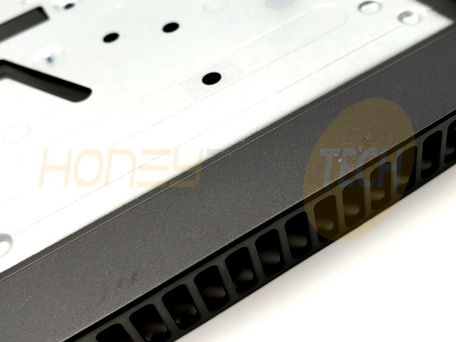GENUINE DELL LATITUDE 3570 LAPTOP PALMREST TOUCHPAD ASSEMBLY 003CR GRADE B - Honeybee-Technologies