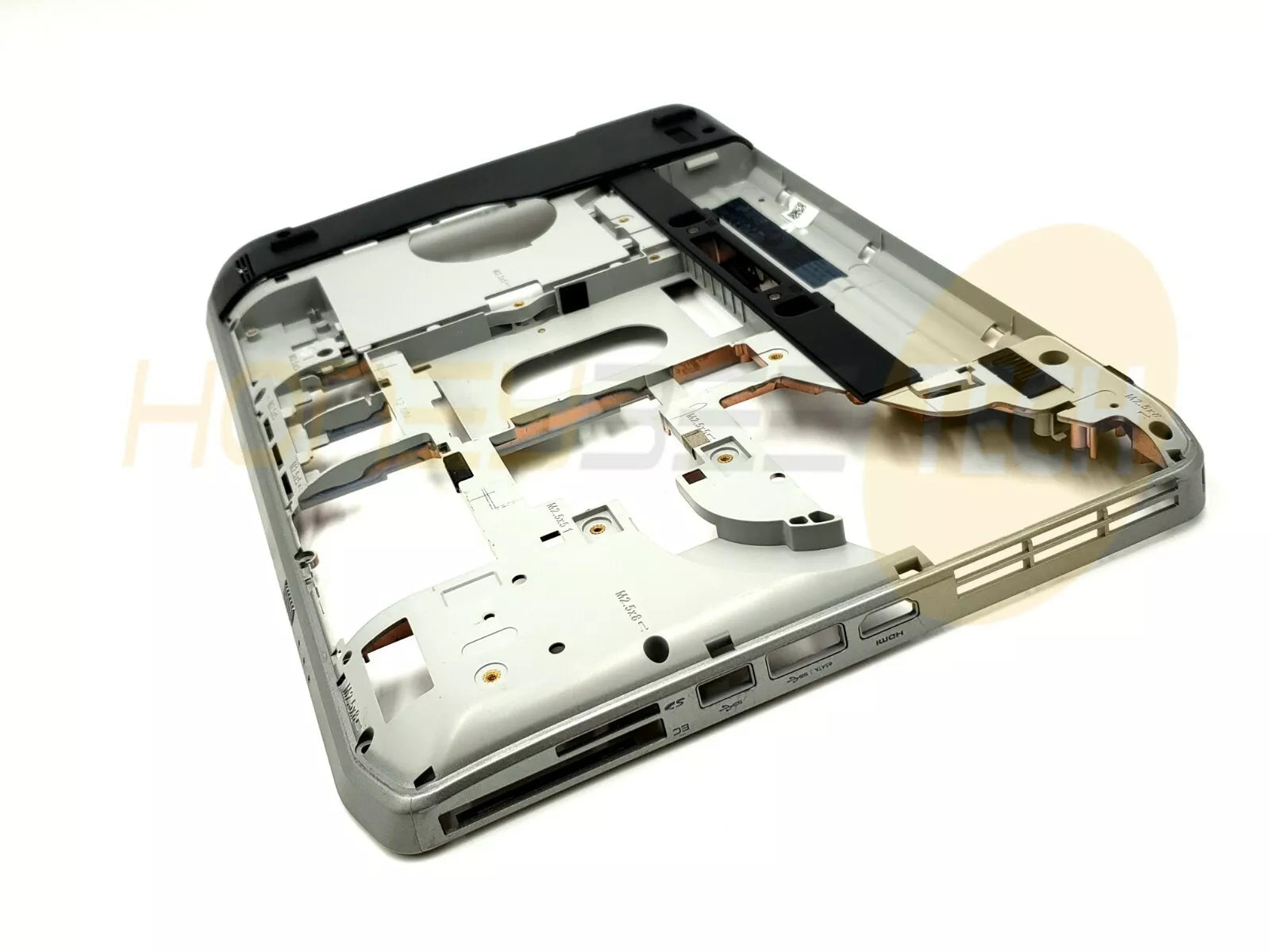 GENUINE DELL LATITUDE E5430 BOTTOM BASE CHASSIS EXPRESS CARD SLOT Y84J9 GRADE A - Honeybee-Technologies